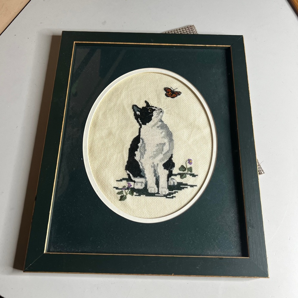 Vintage Framed Cross Stitch Tuxedo Cat Butterfly Needlepoint Wall Art 15x12